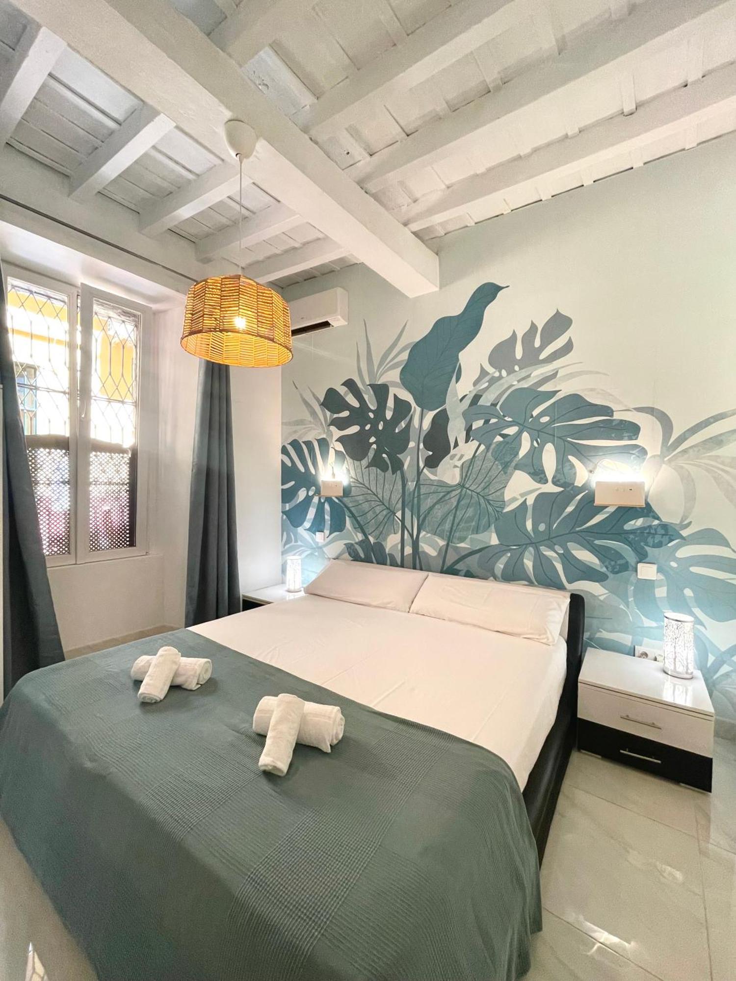 House -Rooftop&Jacuzzi -StayinSevilla Exterior foto
