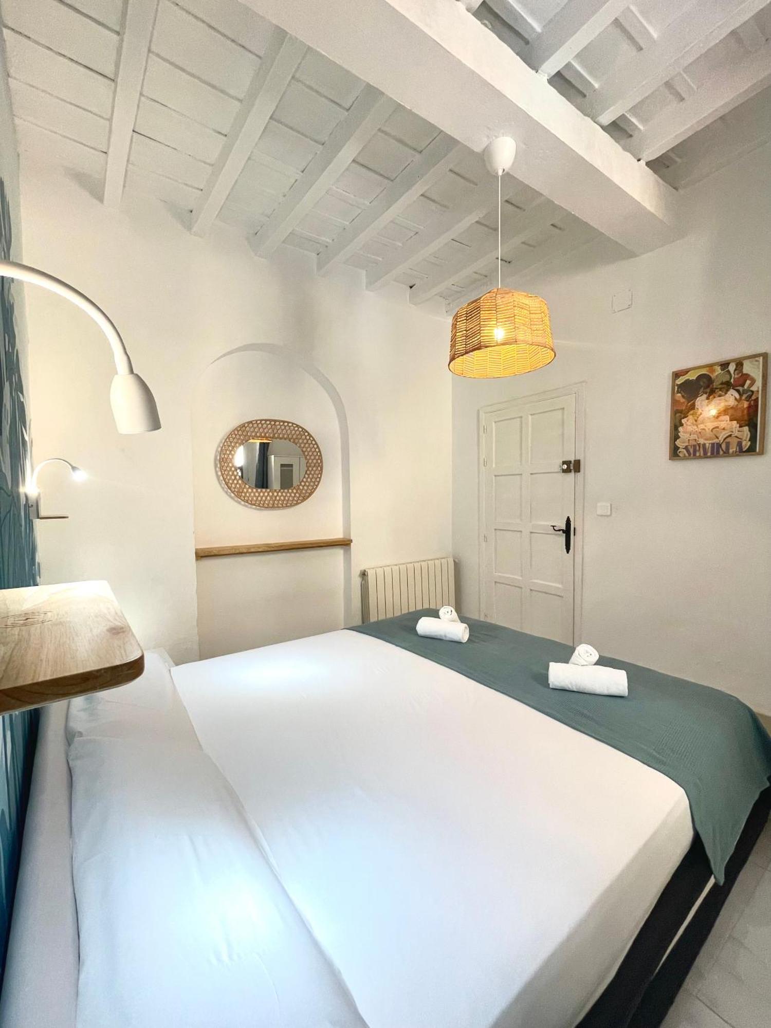 House -Rooftop&Jacuzzi -StayinSevilla Exterior foto